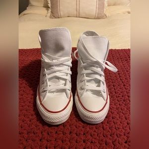 Chuck Taylor All Star Classic High Tops